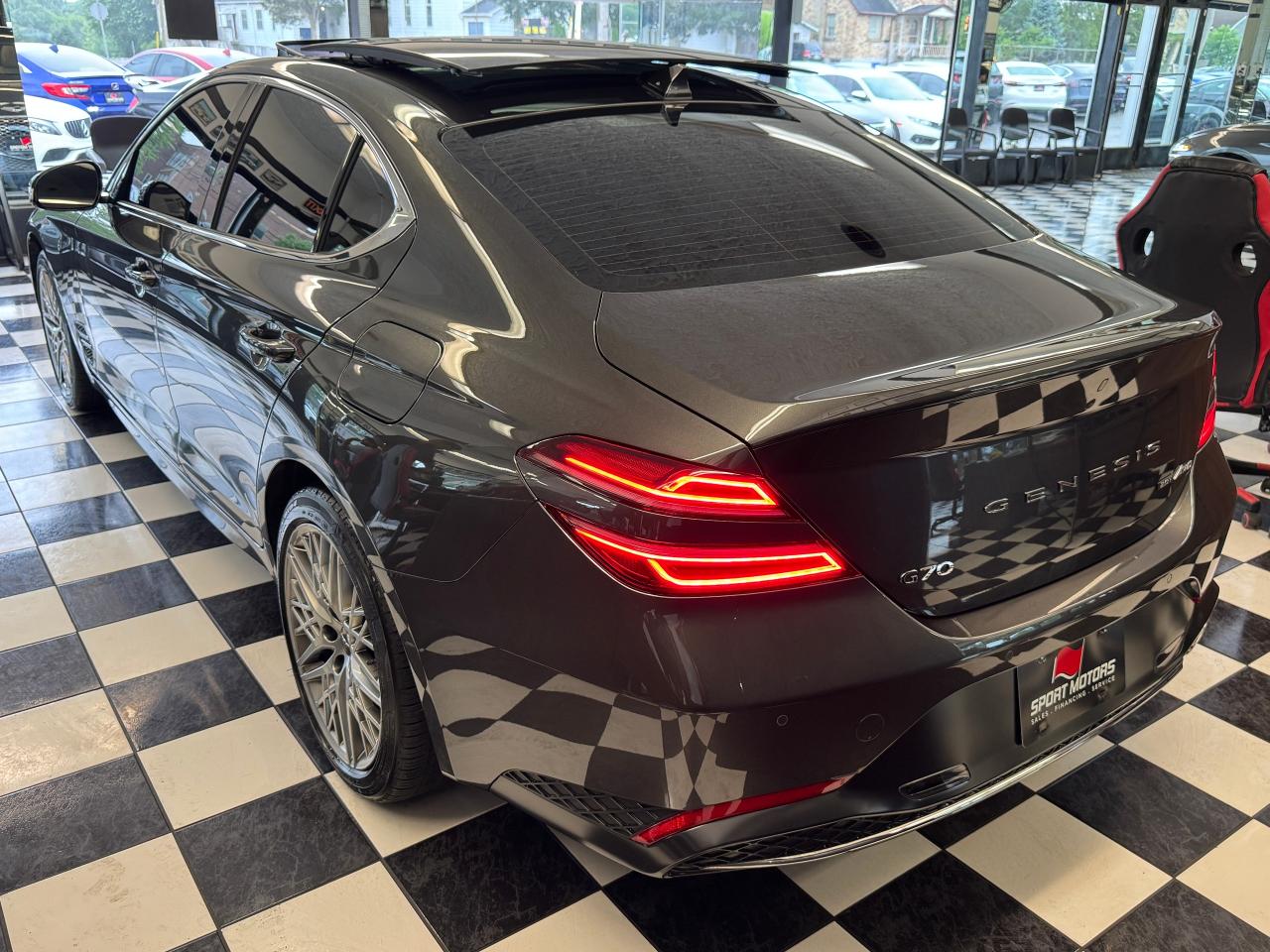 2023 Genesis G70 2.0T Advanced AWD+ONE OWNER+CLEAN CARFAX Photo9