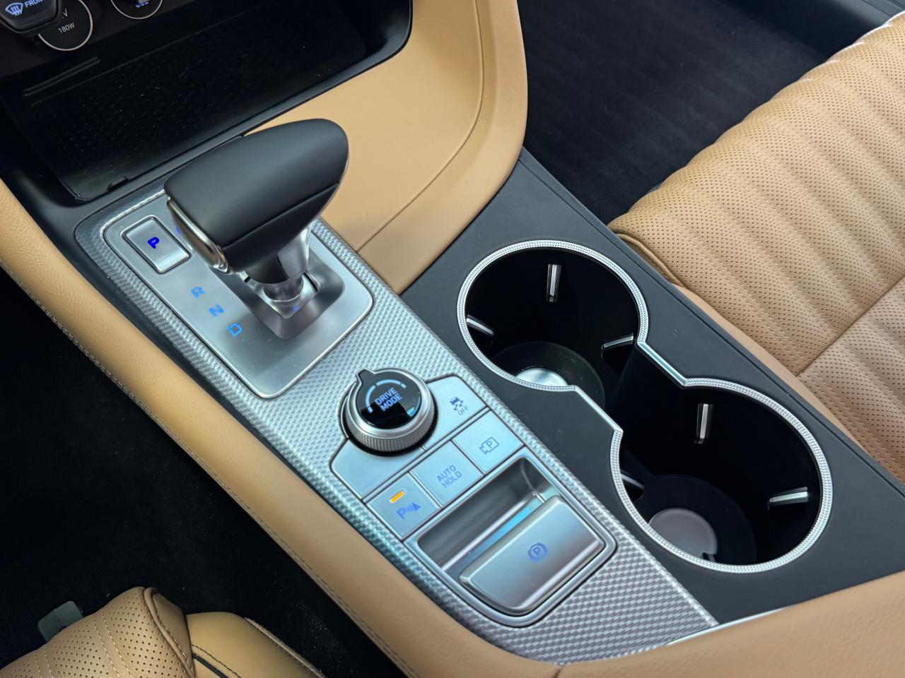 2023 Genesis G70 2.0T Advanced AWD+ONE OWNER+CLEAN CARFAX - Photo #42