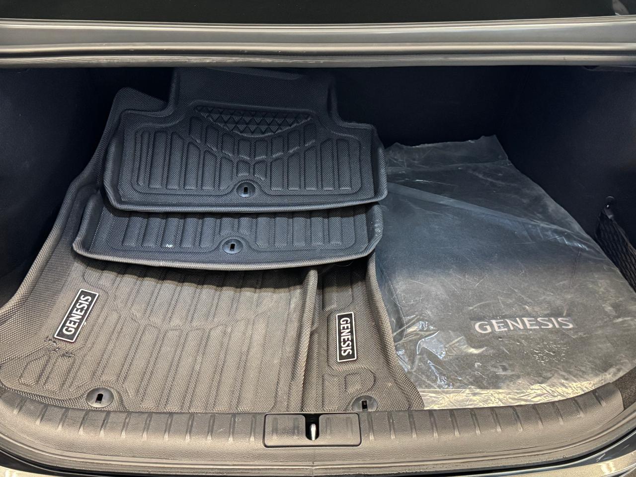 2023 Genesis G70 2.0T Advanced AWD+ONE OWNER+CLEAN CARFAX Photo103