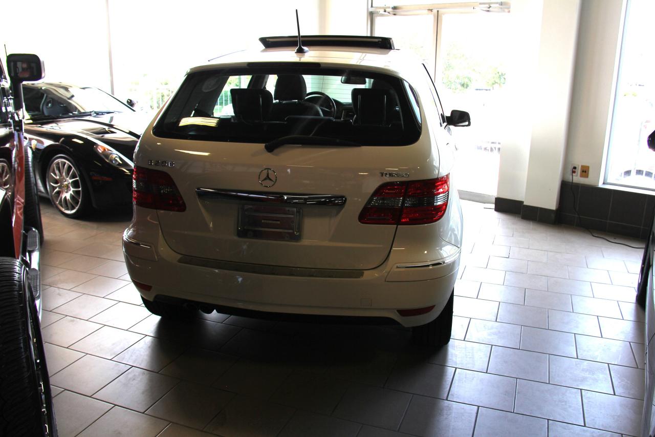 2011 Mercedes-Benz B-Class 4dr HB B 200 Turbo - Photo #4