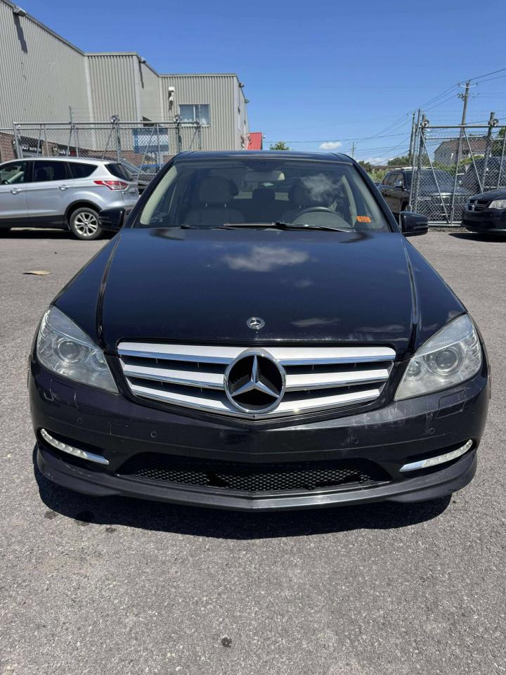 2011 Mercedes-Benz C-Class 4dr Sdn C 350 4MATIC - Photo #2