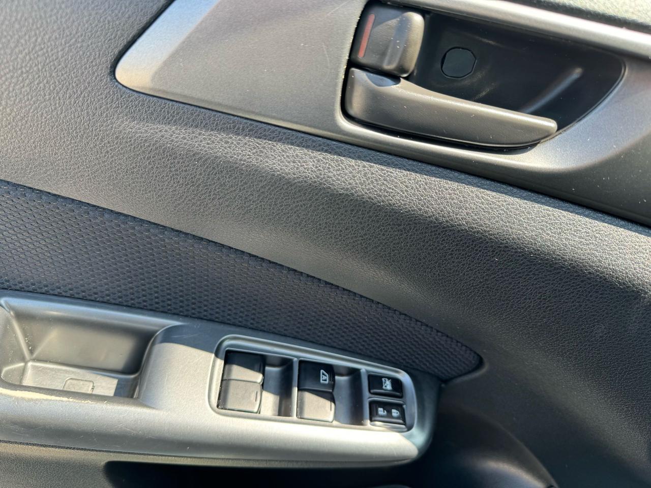 2012 Subaru Forester X Convenience - Photo #15