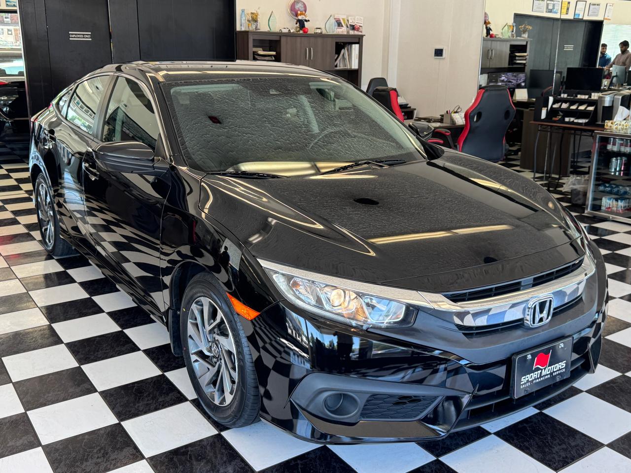 2018 Honda Civic SE+New Tires+Brakes+Adaptive Cruise+CLEAN CARFAX Photo73