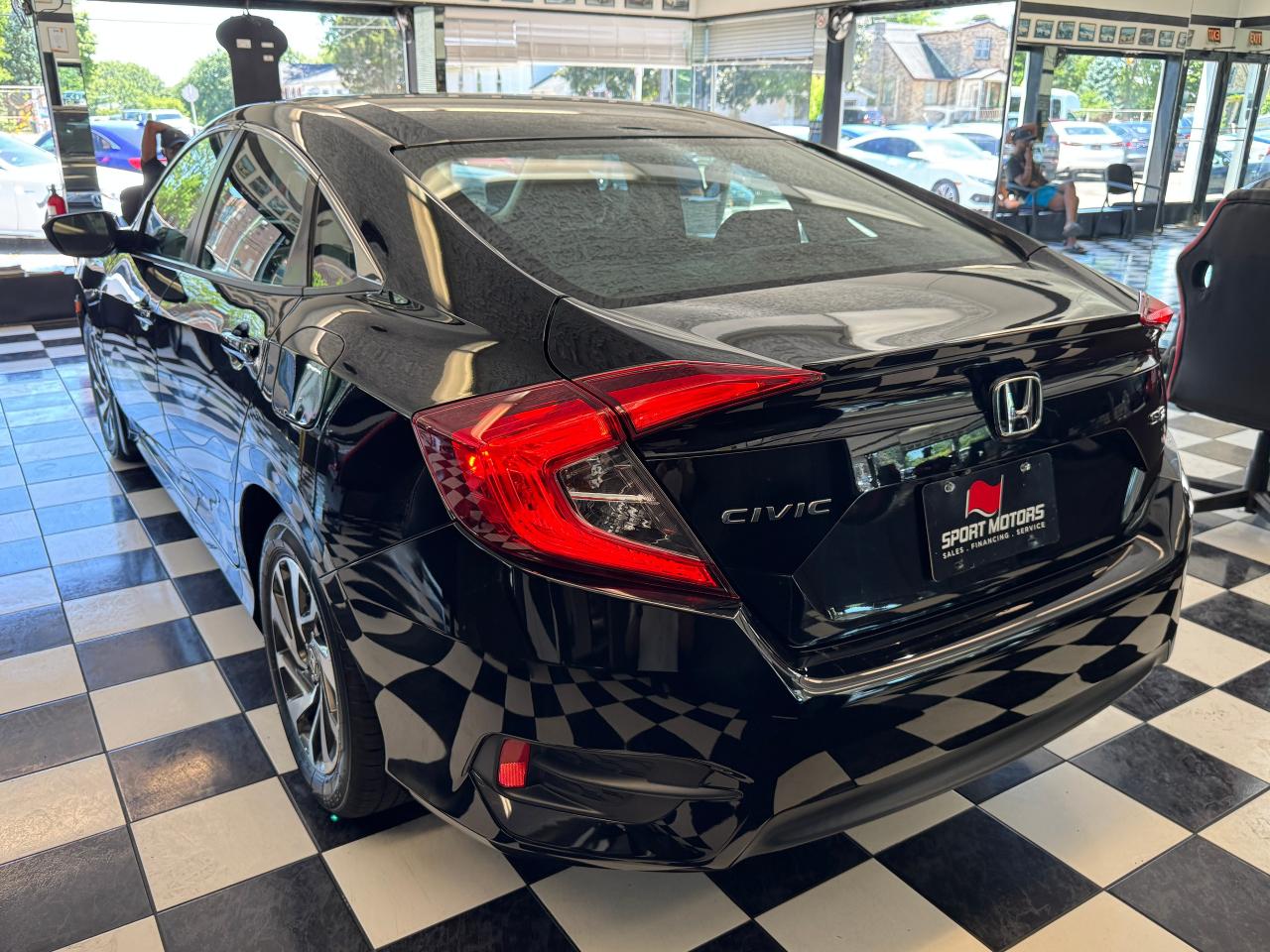 2018 Honda Civic SE+New Tires+Brakes+Adaptive Cruise+CLEAN CARFAX Photo70