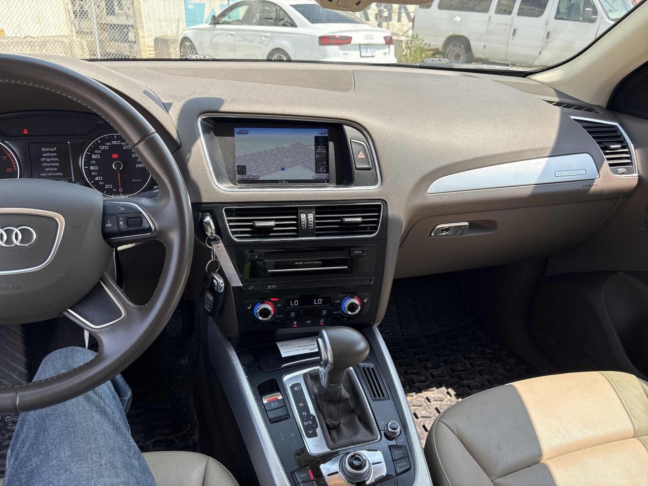 2013 Audi Q5 2.0L Premium - Photo #9