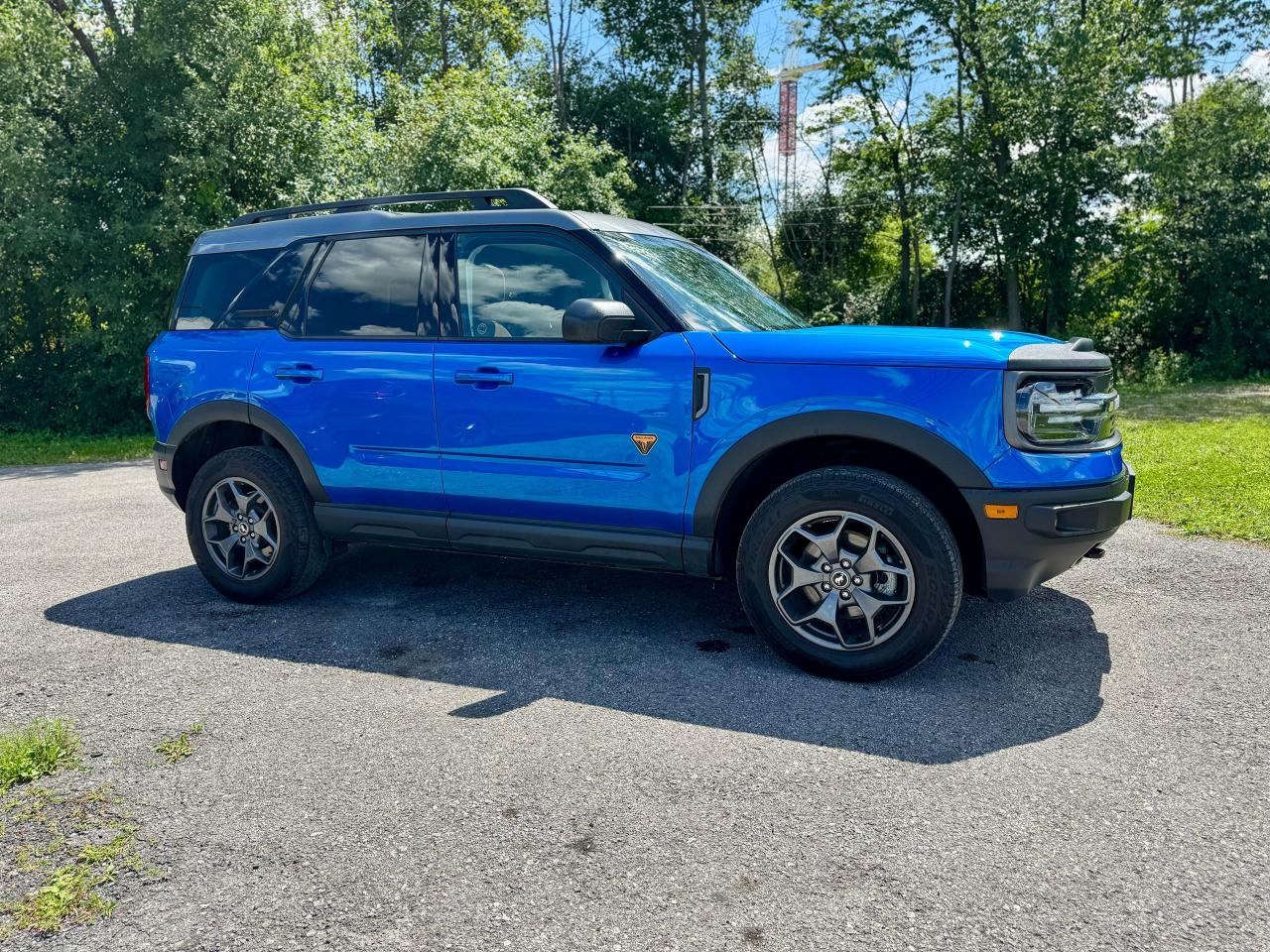 2022 Ford Bronco Sport Badlands 4WD Low KMS Sunroof | Velocity Blue - Photo #4