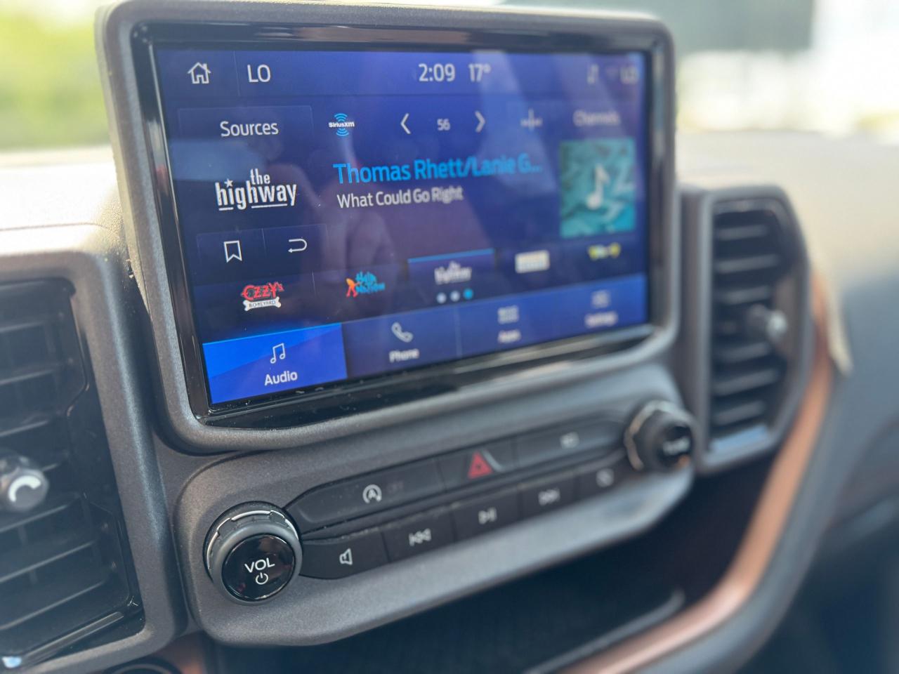 2022 Ford Bronco Sport Badlands 4WD Low KMS Sunroof | Velocity Blue - Photo #27
