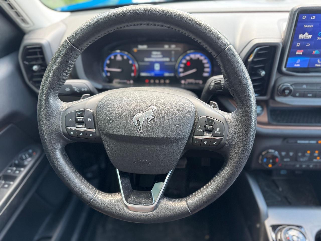 2022 Ford Bronco Sport Badlands 4WD Low KMS Sunroof | Velocity Blue - Photo #24
