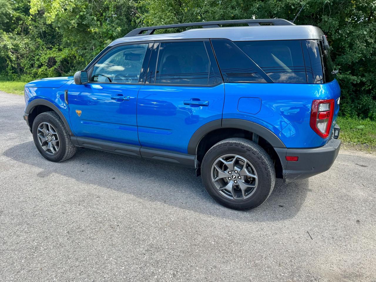 2022 Ford Bronco Sport Badlands 4WD Low KMS Sunroof | Velocity Blue - Photo #15