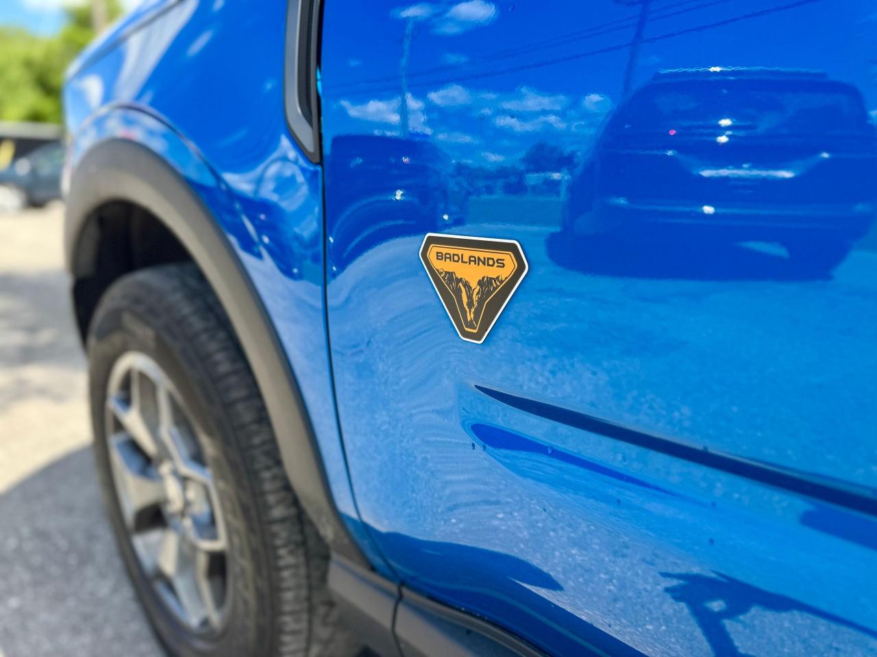 2022 Ford Bronco Sport Badlands 4WD Low KMS Sunroof | Velocity Blue - Photo #20