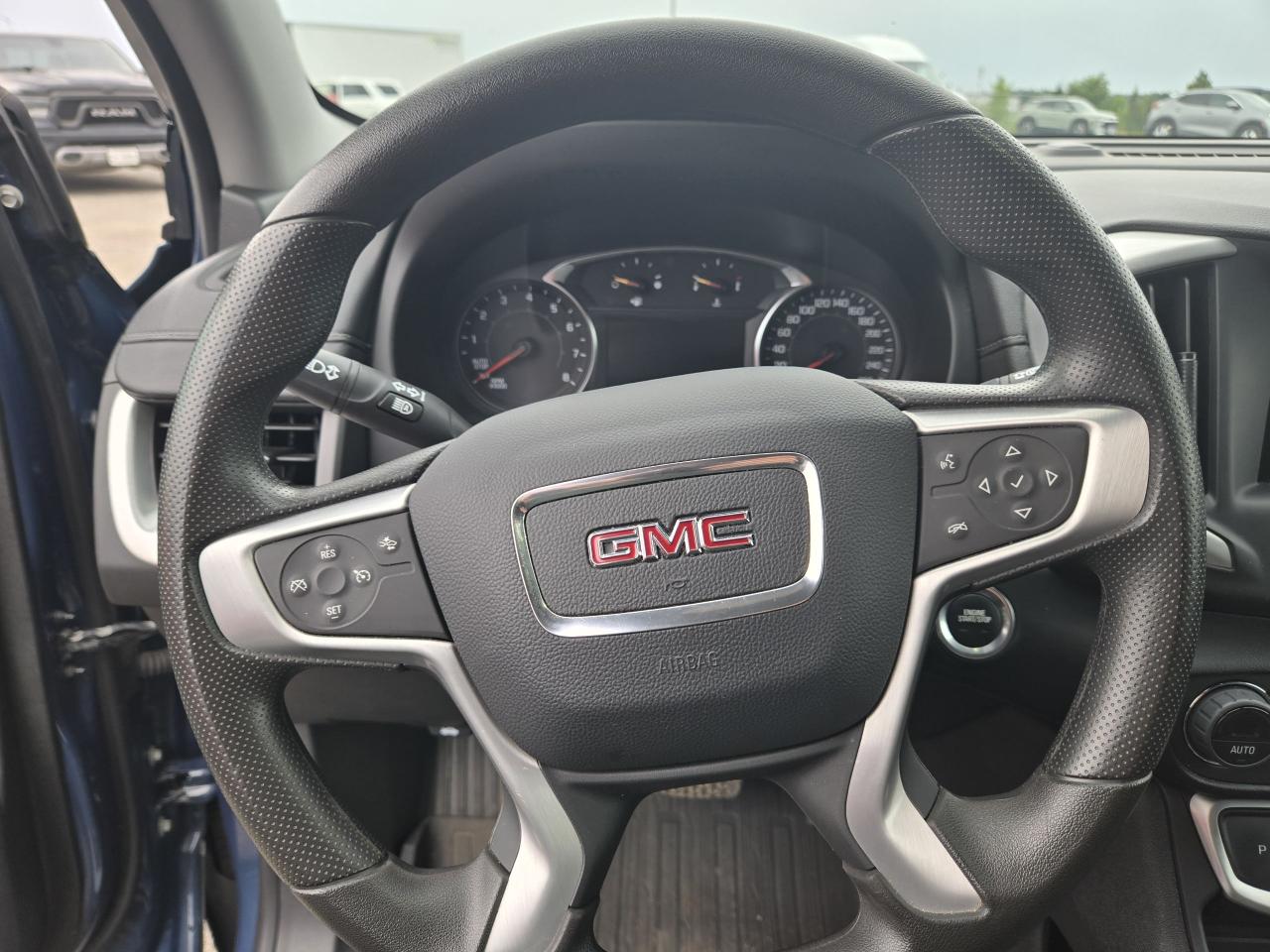 2024 GMC Terrain SLE - Photo #13