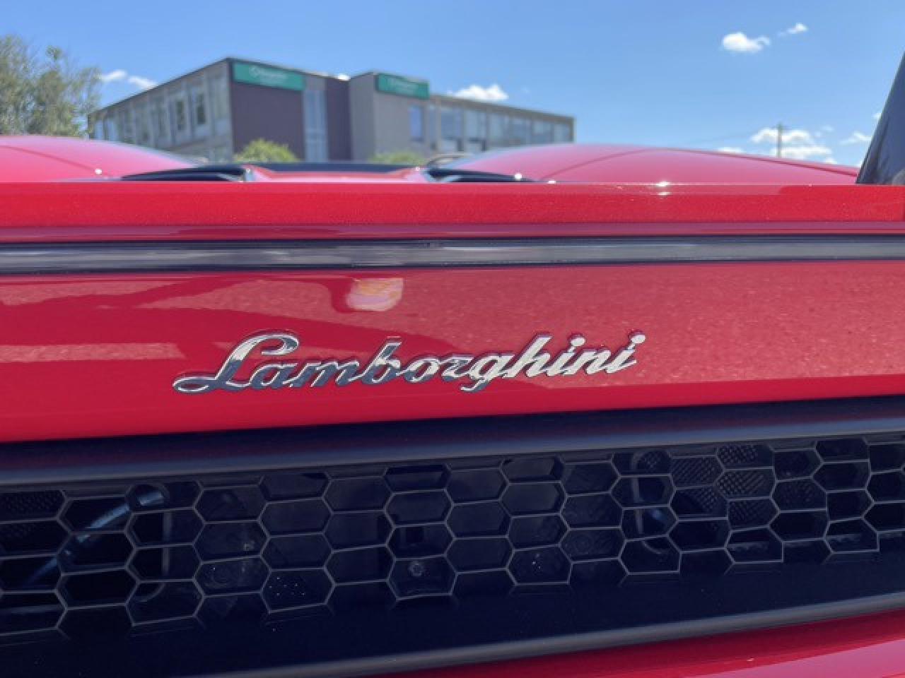 2017 Lamborghini Huracan LP 580-2 Spyder - Photo #20
