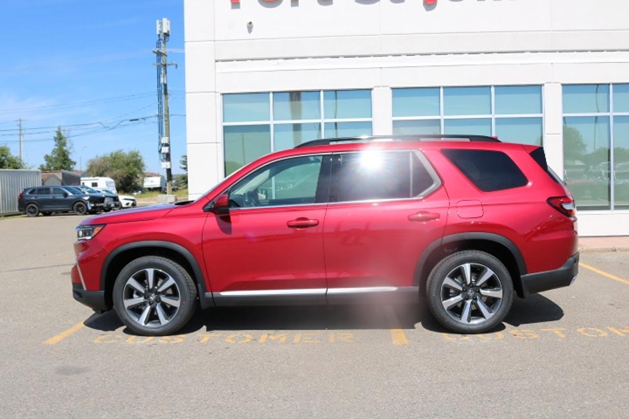 2025 Honda Pilot Touring Photo