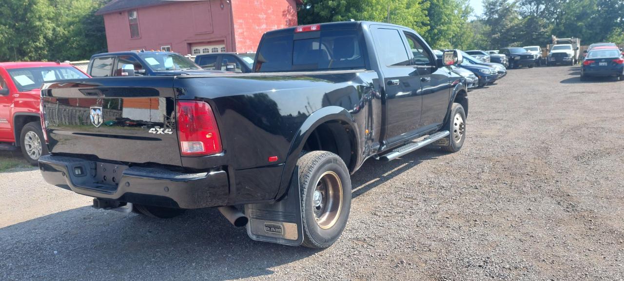2012 RAM 3500 4WD Crew Cab 169" Laramie Limited Photo4