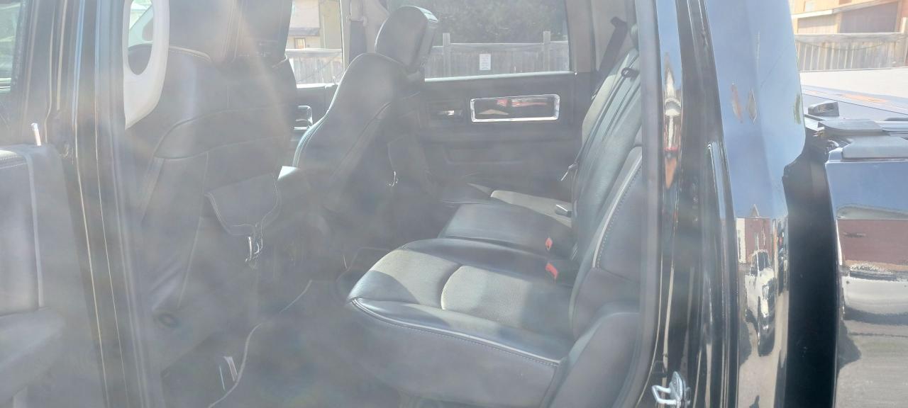 2012 RAM 3500 4WD Crew Cab 169" Laramie Limited - Photo #16