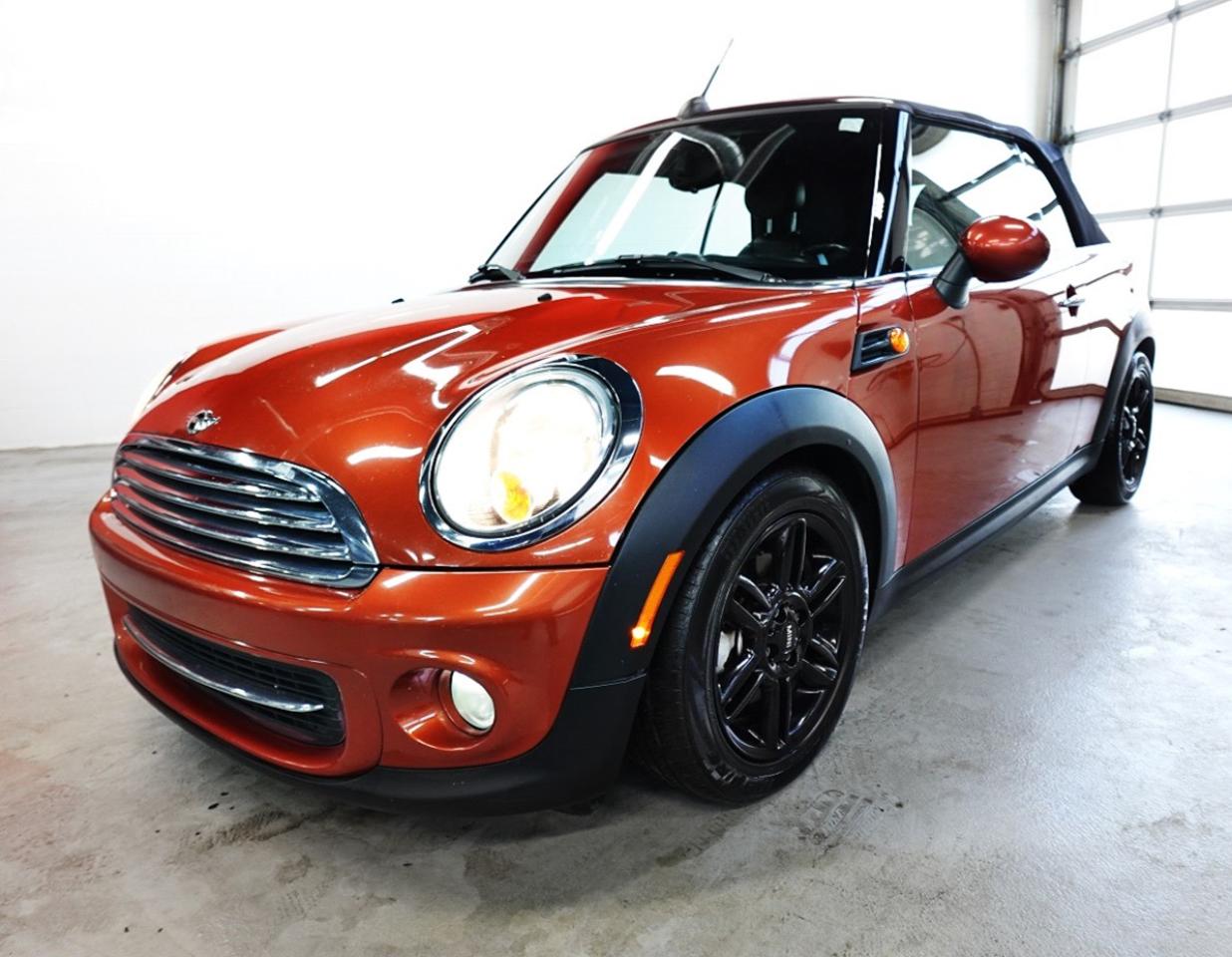 2015 MINI Cooper Convertible NO ACCIDENT, WELL MAINTAINED - Photo #32