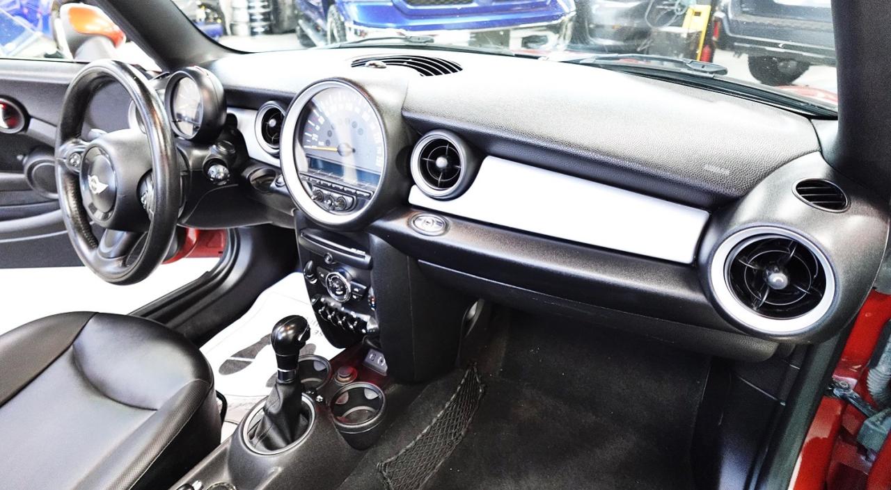 2015 MINI Cooper Convertible NO ACCIDENT, WELL MAINTAINED - Photo #18