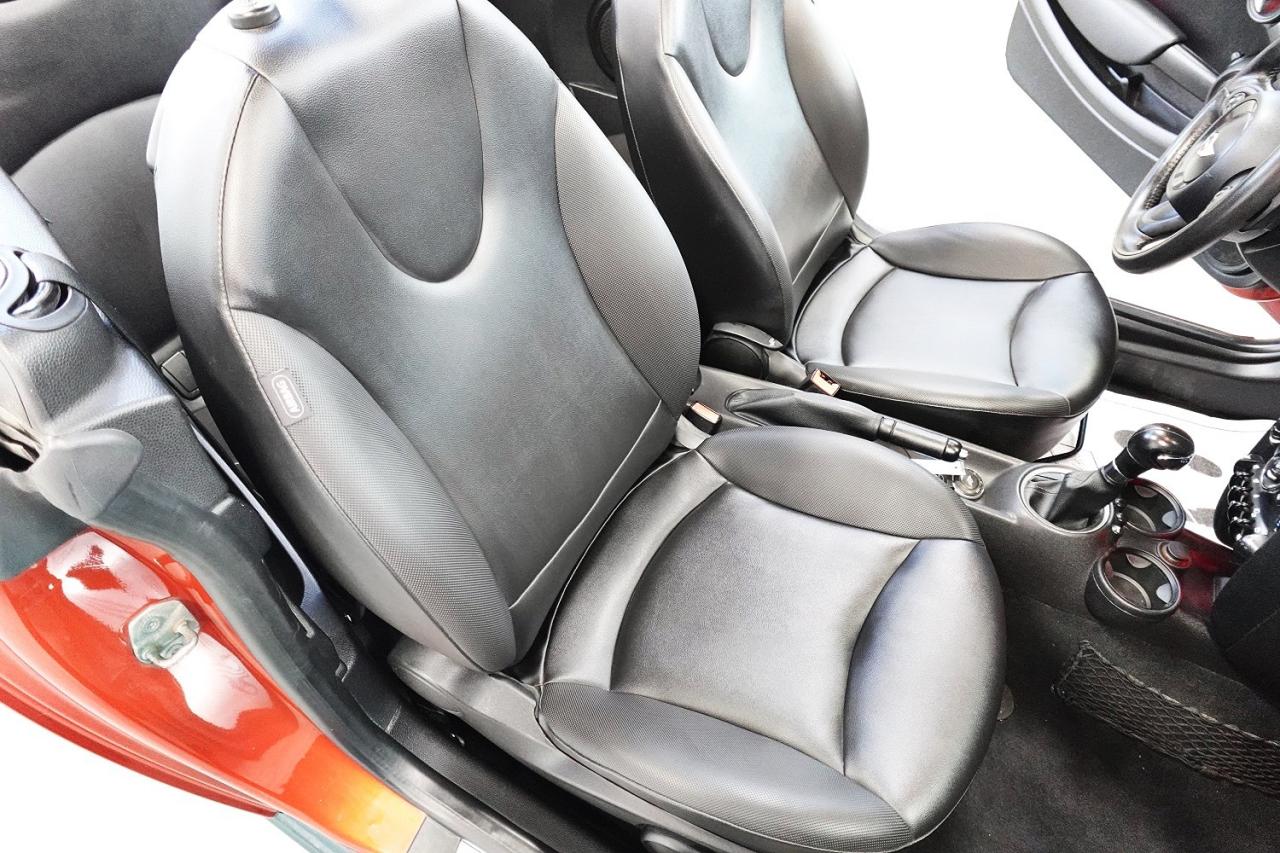 2015 MINI Cooper Convertible NO ACCIDENT, WELL MAINTAINED - Photo #19