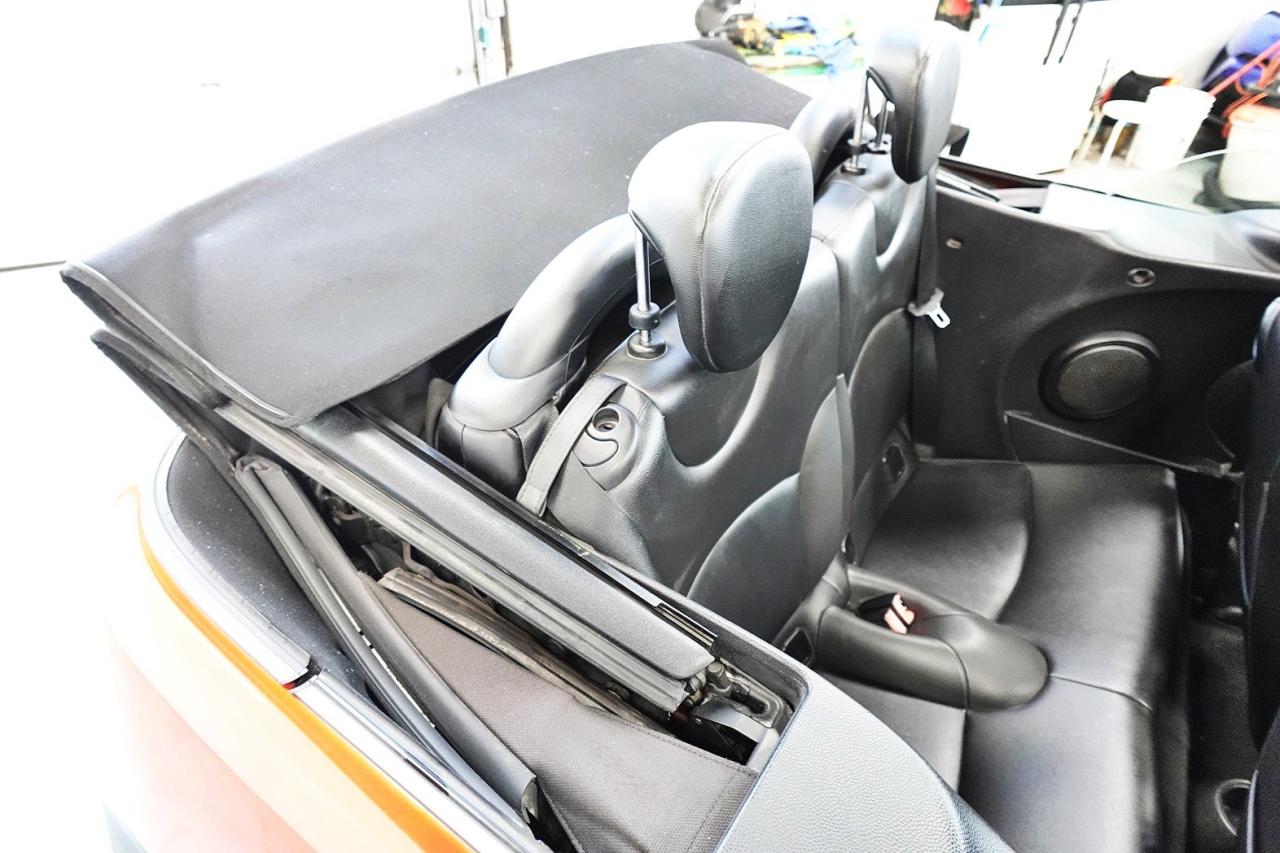 2015 MINI Cooper Convertible NO ACCIDENT, WELL MAINTAINED - Photo #7
