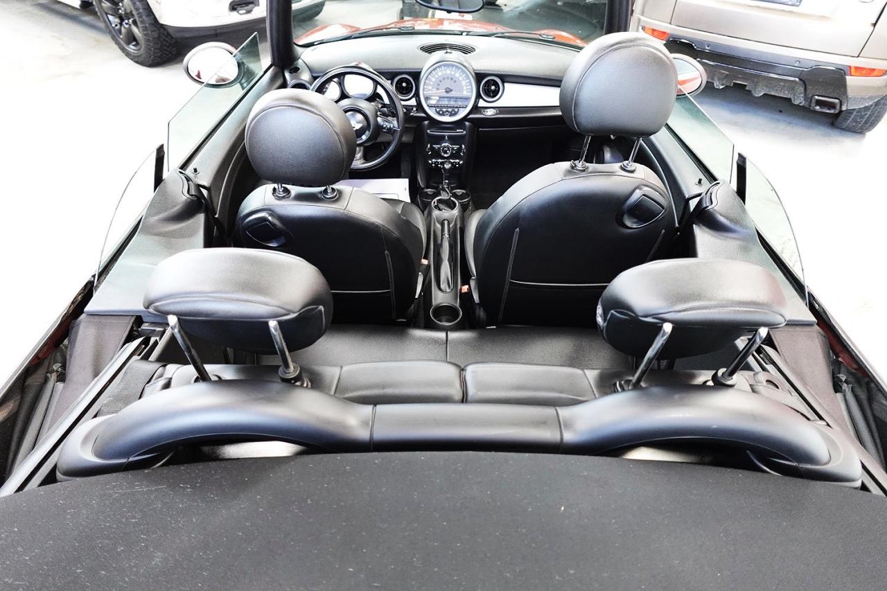 2015 MINI Cooper Convertible NO ACCIDENT, WELL MAINTAINED - Photo #8