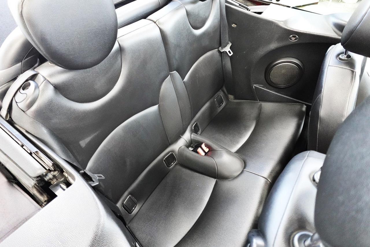 2015 MINI Cooper Convertible NO ACCIDENT, WELL MAINTAINED - Photo #20