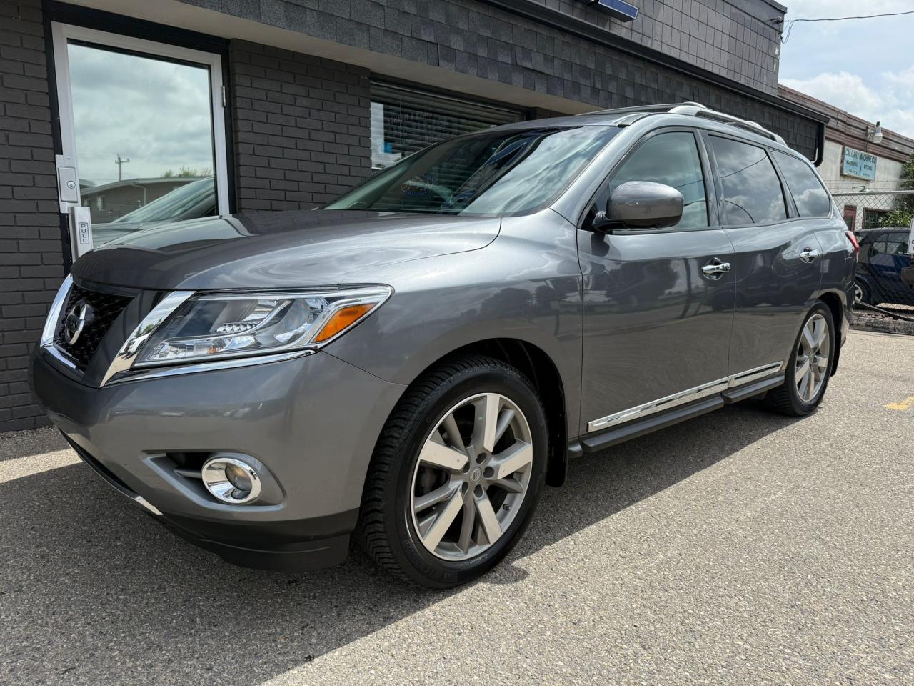 2015 Nissan Pathfinder Platinum | DVD | Loaded | Finance Options - Photo #7