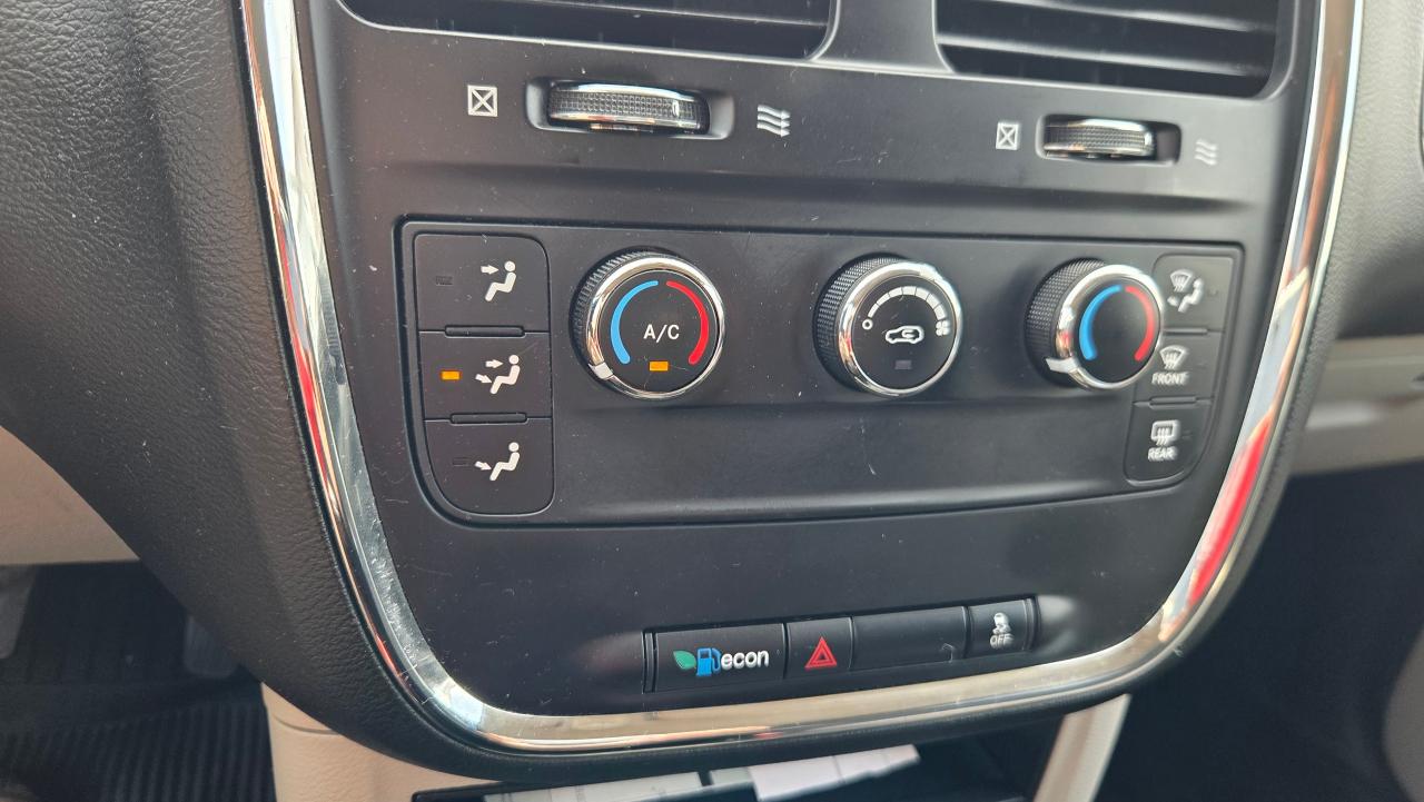 2014 Dodge Grand Caravan SE - Photo #14