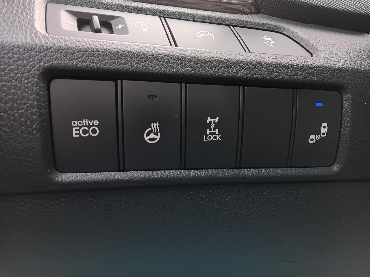 2016 Hyundai Santa Fe Sport Limited Lthr Nav, BU Cam Htd Seats, Blindspot det, - Photo #28