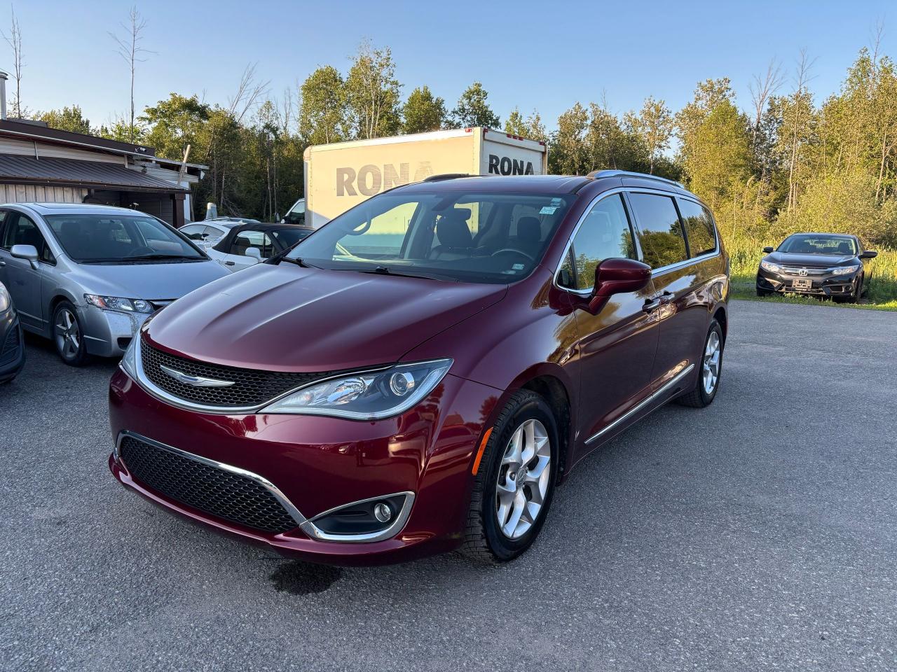 2018 Chrysler Pacifica Touring-L Plus - Photo #3