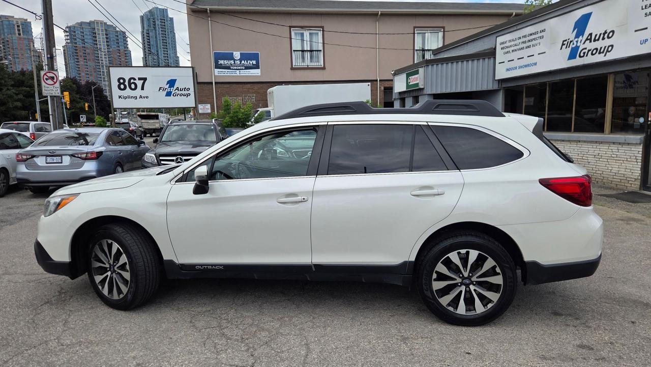 2017 Subaru Outback 2.5I LIMITED - Photo #2
