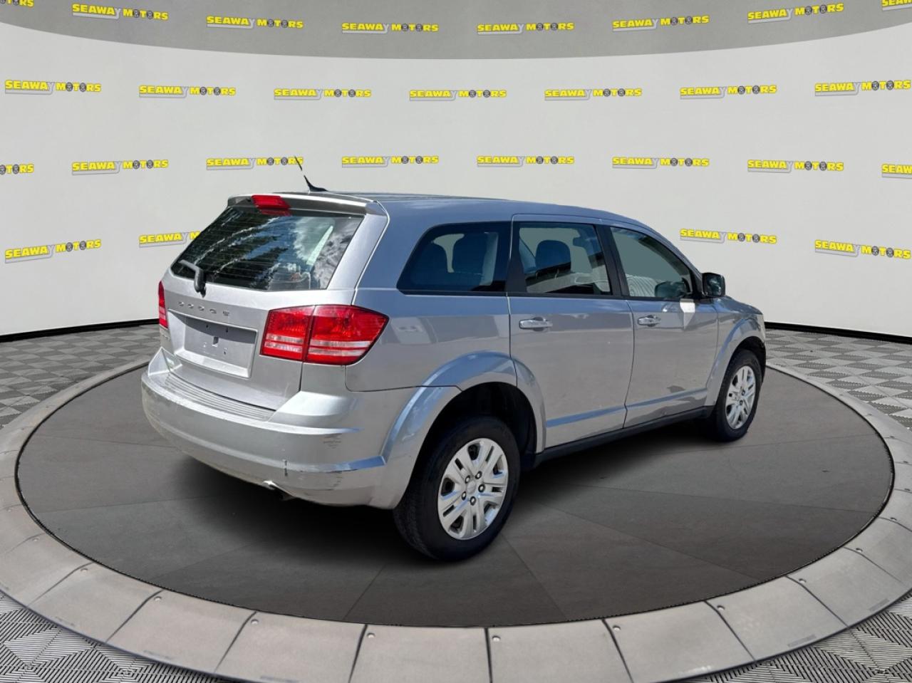 2016 Dodge Journey SE - Photo #3