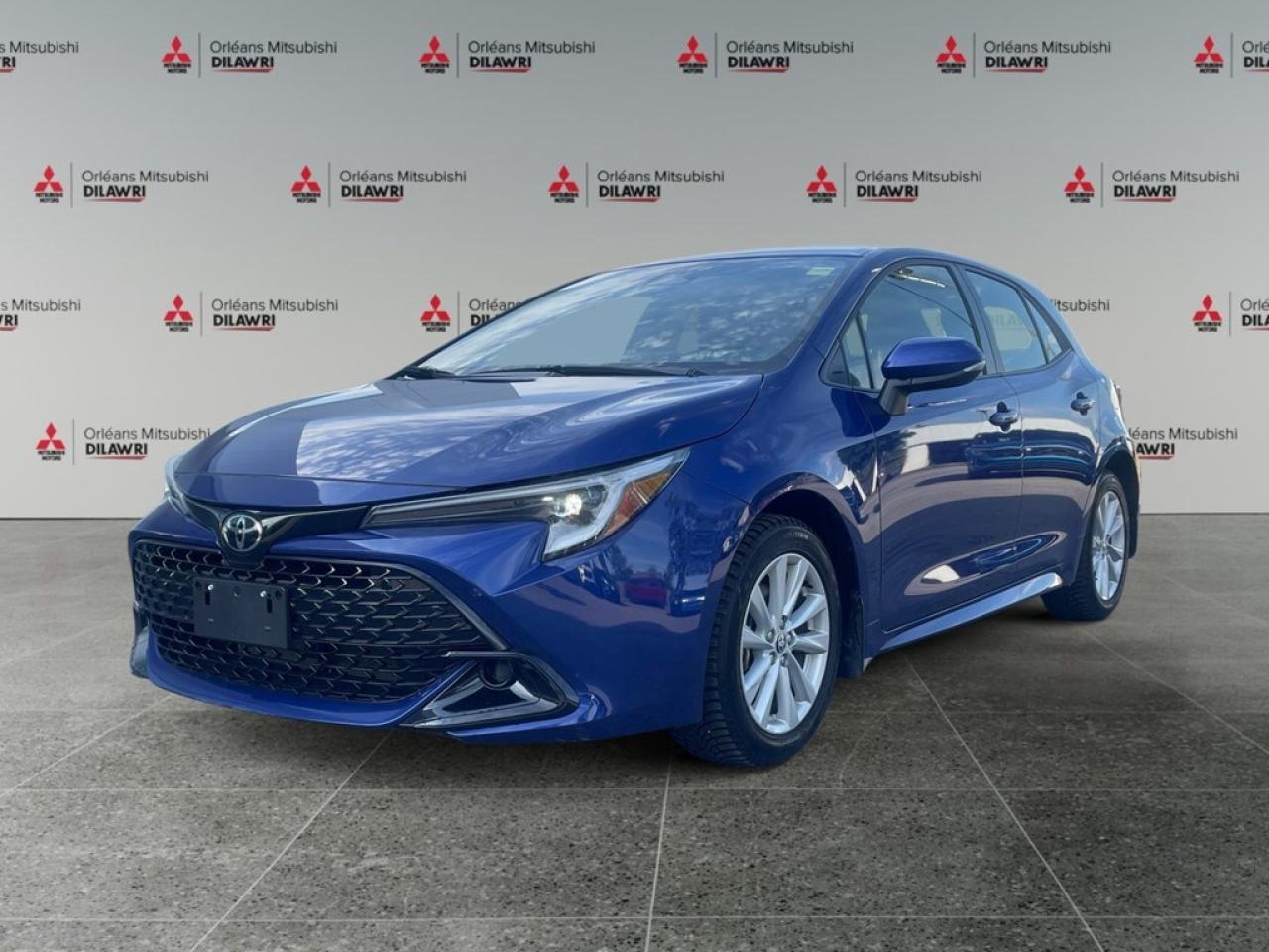 Used 2025 Toyota Corolla Hatchback CVT for sale in Orléans, ON
