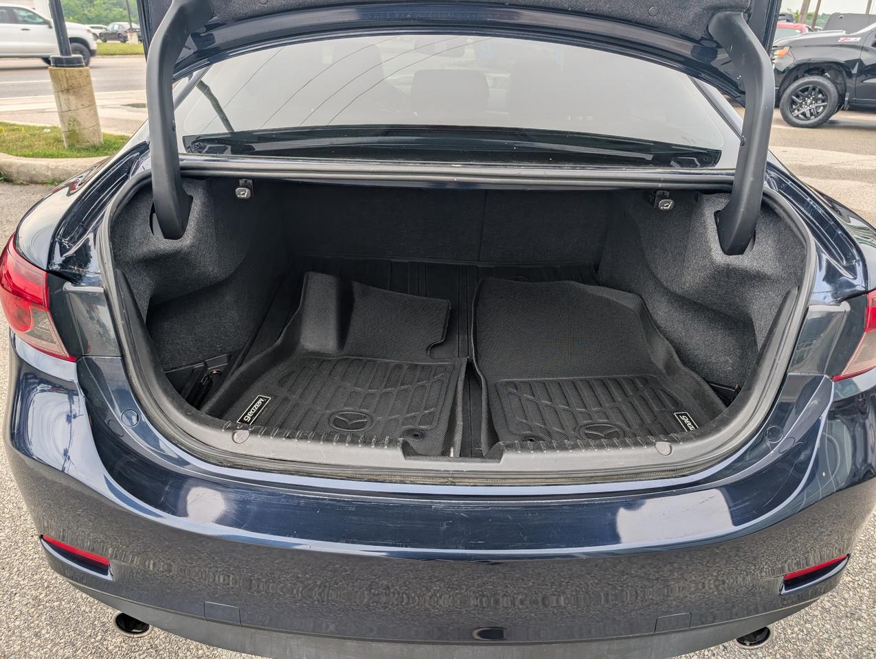 2017 Mazda MAZDA6 GT Photo