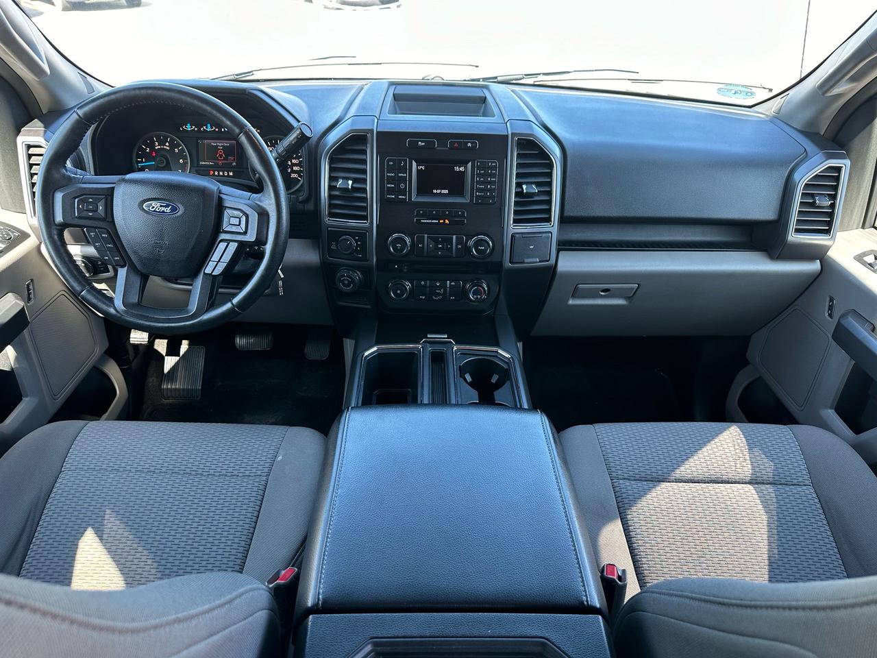2017 Ford F-150 XLT Photo