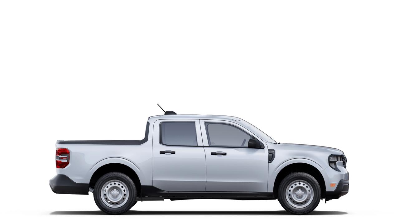 2025 Ford Maverick XL Photo4