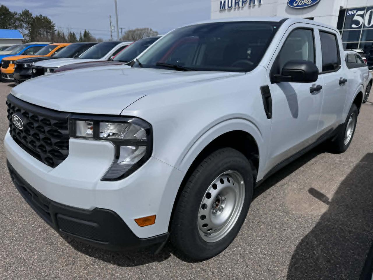 2025 Ford Maverick XL Photo5