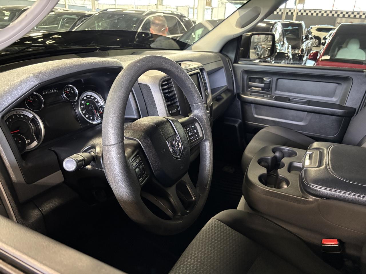 2019 RAM 1500 Classic Express|4X4|QUADCAB|LONGBOX|6SEATER|BACKUPCAM|+++ - Photo #12