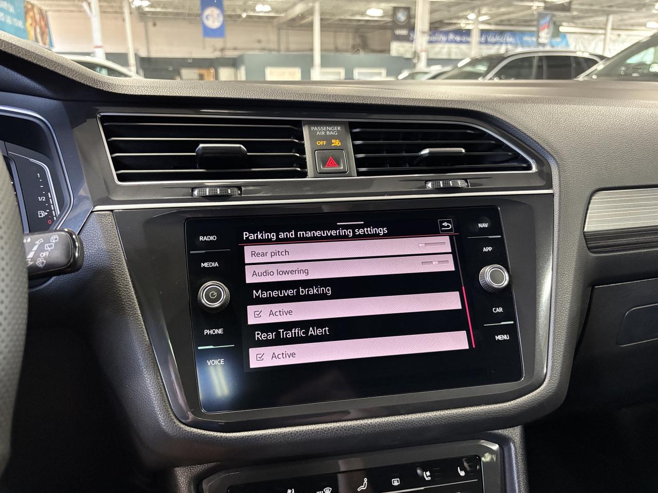 2022 Volkswagen Tiguan R-LINE|4MOTION|NAV|FENDERAUDIO|PANOROOF|LEATHER|++ - Photo #30