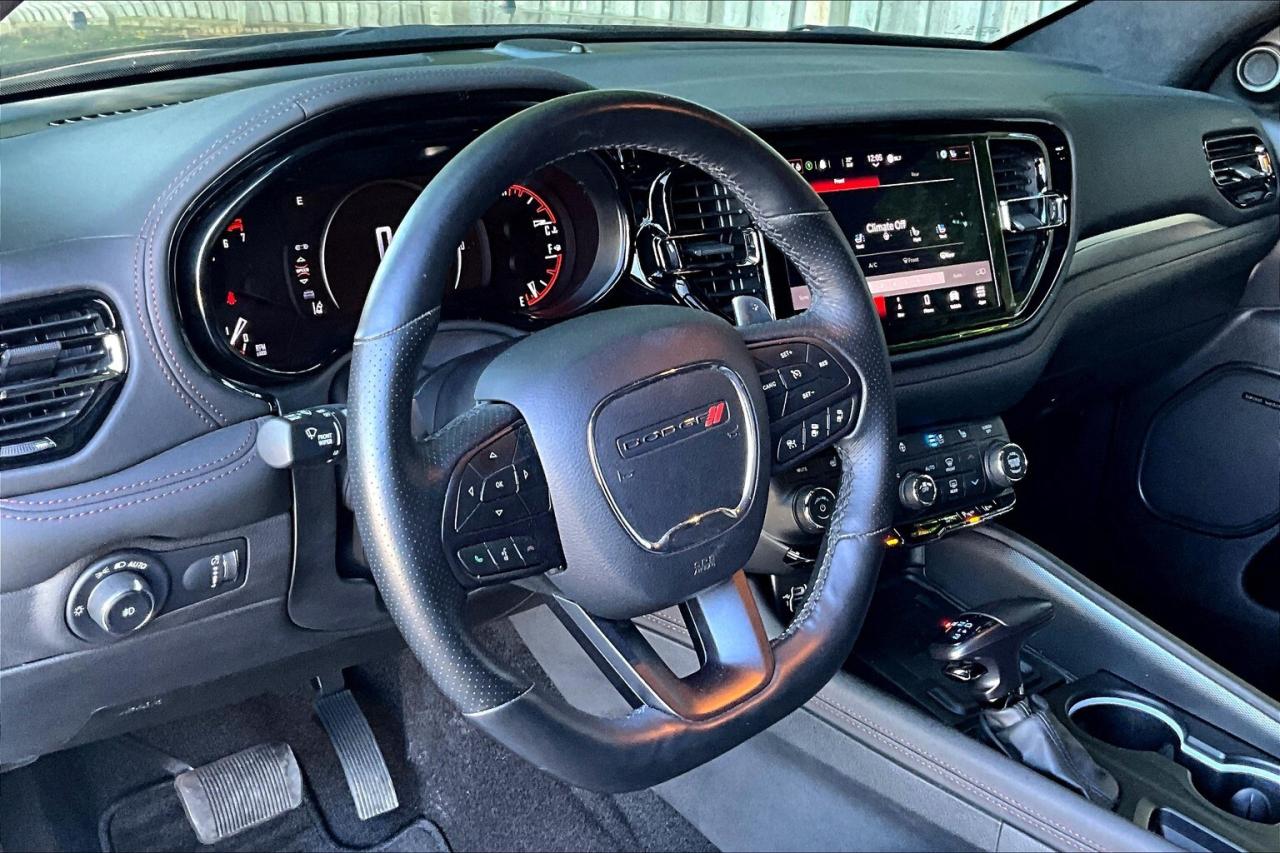 2022 Dodge Durango RT Plus | 6Seat | Vented Leather | Sunroof | AWD Photo