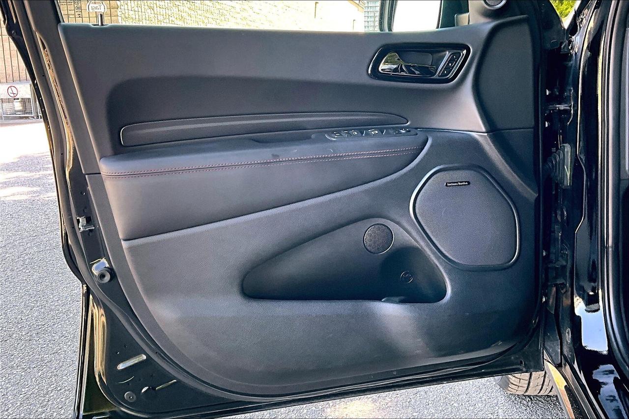 2022 Dodge Durango RT Plus | 6Seat | Vented Leather | Sunroof | AWD Photo