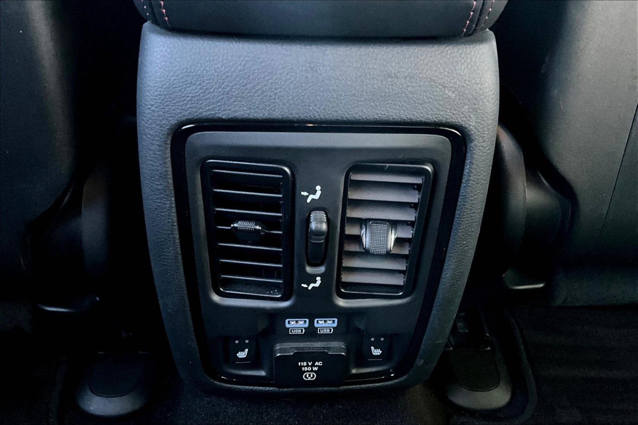 2022 Dodge Durango RT Plus | 6Seat | Vented Leather | Sunroof | AWD Photo