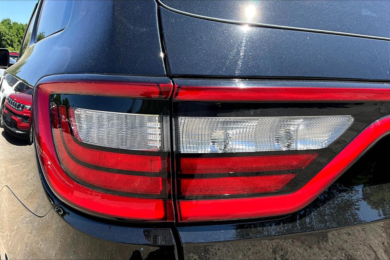 2022 Dodge Durango RT Plus | 6Seat | Vented Leather | Sunroof | AWD Photo