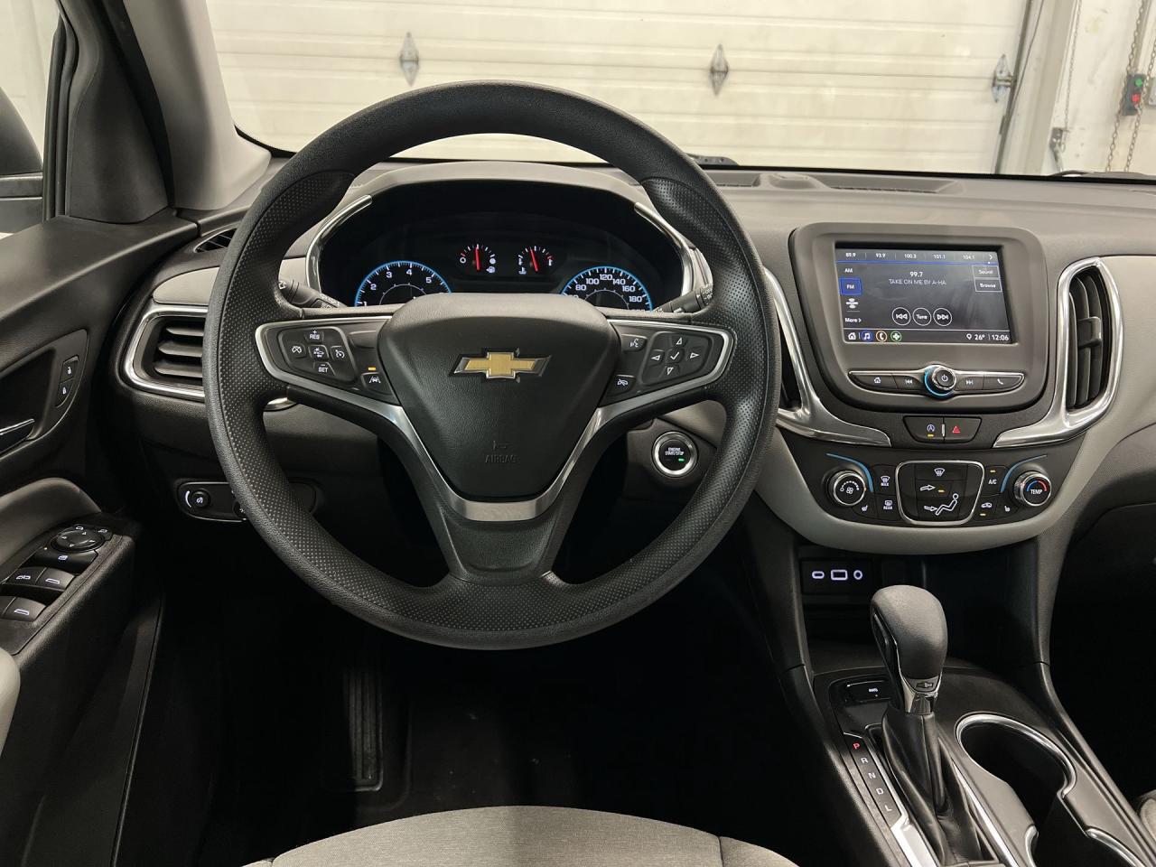 2023 Chevrolet Equinox AWD| HTD SEATS | CARPLAY | REMOTE START | ALLOYS Photo