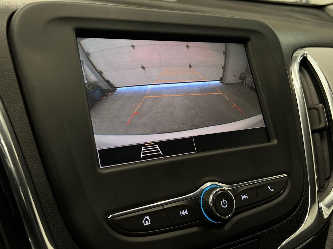 2023 Chevrolet Equinox AWD| HTD SEATS | CARPLAY | REMOTE START | ALLOYS Photo