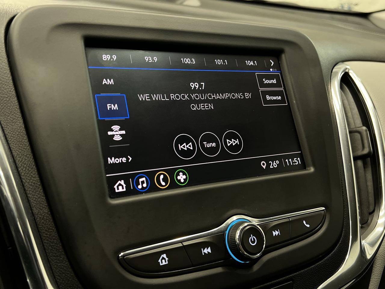 2023 Chevrolet Equinox AWD| HTD SEATS | CARPLAY | REMOTE START | ALLOYS Photo