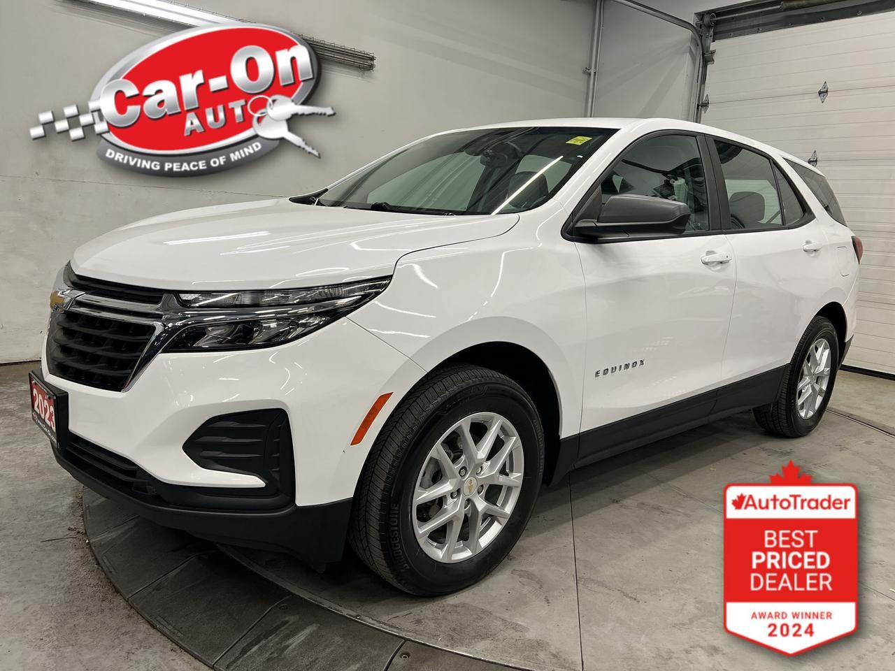 2023 Chevrolet Equinox AWD| HTD SEATS | CARPLAY | REMOTE START | ALLOYS Photo0