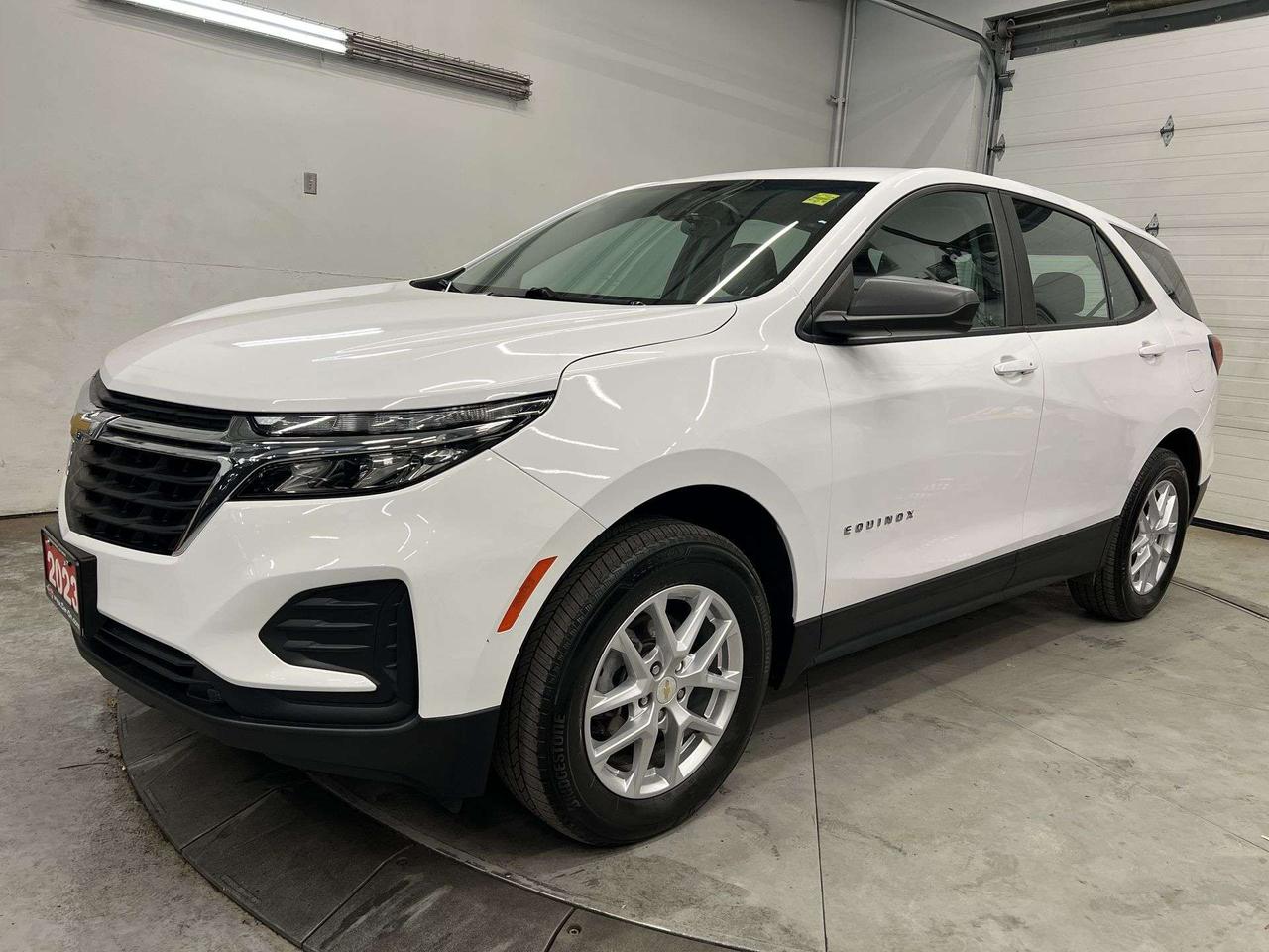 2023 Chevrolet Equinox AWD| HTD SEATS | CARPLAY | REMOTE START | ALLOYS Photo