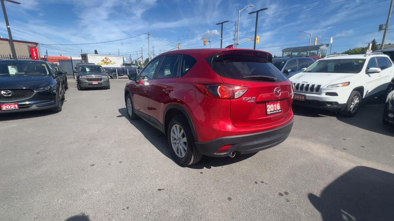 2016 Mazda CX-5 GS AWD| SUNROOF| HTD SEATS| ONLY 92,000KMS| NAV Photo