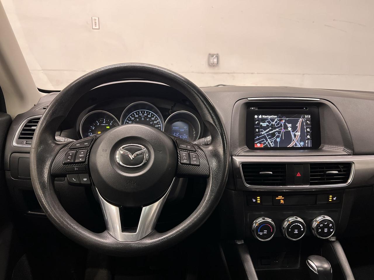 2016 Mazda CX-5 GS AWD| SUNROOF| HTD SEATS| ONLY 92,000KMS| NAV Photo