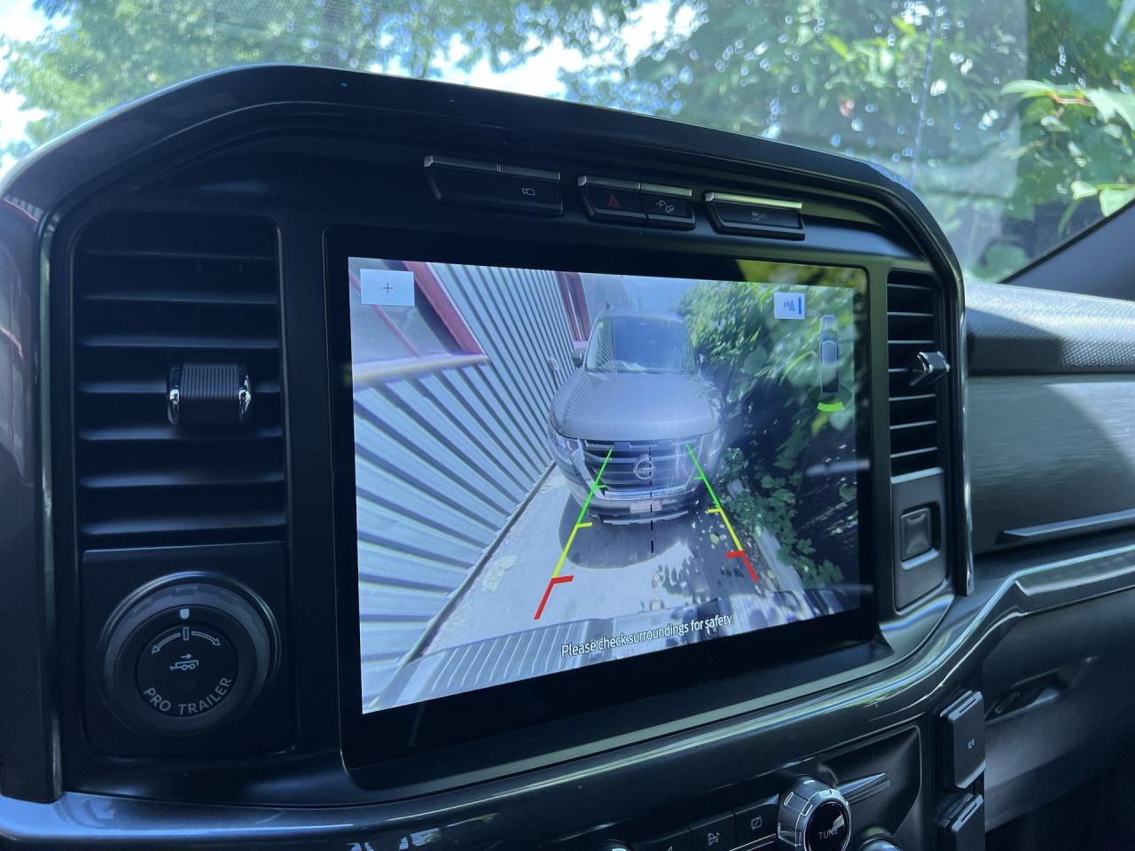 2022 Ford F-150 XLT SPORT 4X4| 3.5L V6| HTD SEATS| CREW| CARPLAY Photo